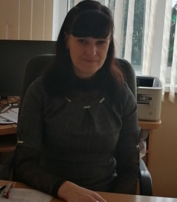 Намеснік дырэктара па вучэбна-выхаваўчай рабоце.
тэл. (01645) 9-69-05