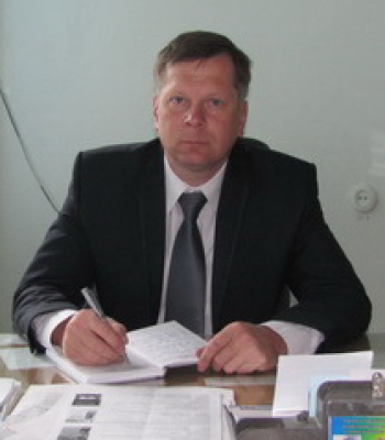 Намеснік дырэктара па вучэбна-вытворчай рабоце.
тэл. (01645) 9-69-03